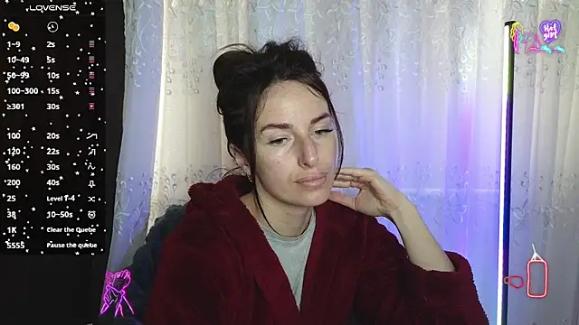 xx adrihanna xx online show from 10, 5, 2026