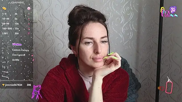 xx adrihanna xx online show from 13, 5, 2026