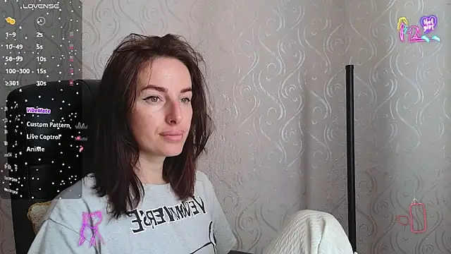 xx adrihanna xx online show from 25, 5, 2026