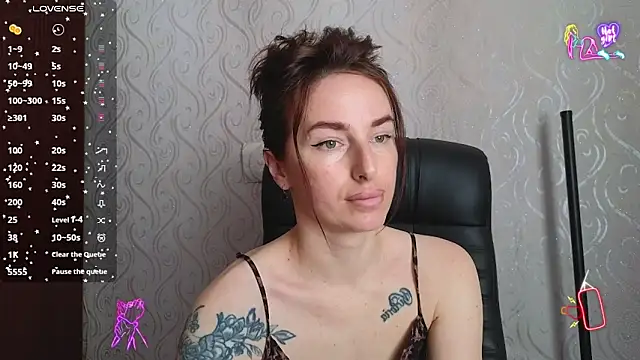 xx adrihanna xx online show from 8, 6, 2026