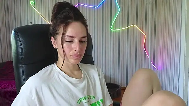 xx adrihanna xx online show from 1, 7, 2026