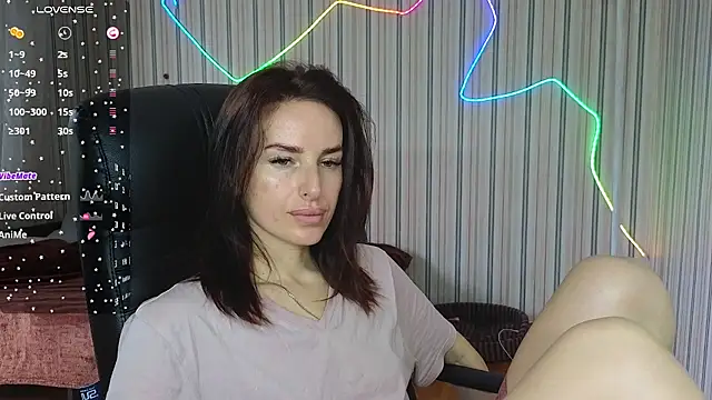 xx adrihanna xx online show from 20, 7, 2026