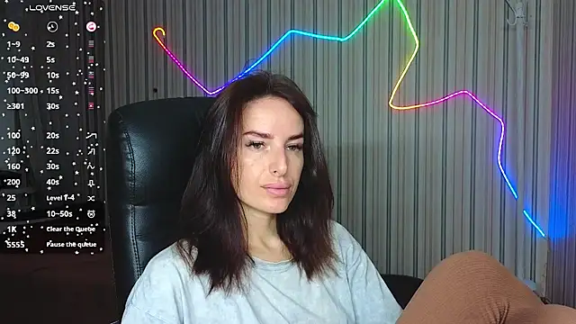 xx adrihanna xx online show from 24, 7, 2026