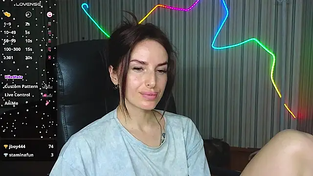 xx adrihanna xx online show from 24, 7, 2026