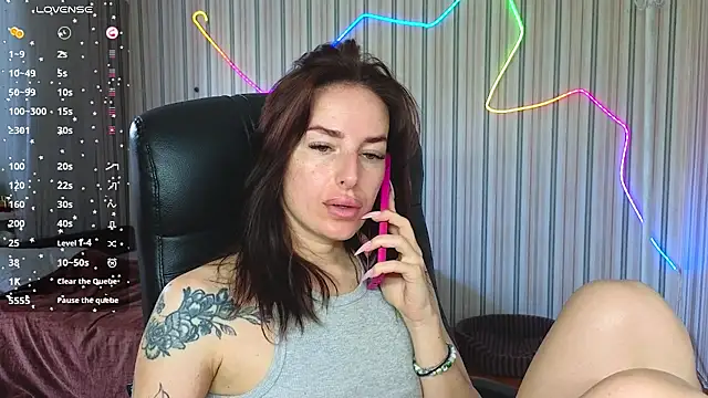 xx adrihanna xx online show from 27, 7, 2026