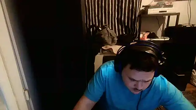 Bebemickey75 online show from 10, 2, 2025