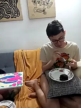 Snapshot of Norehg chatting on 22, 3, 2025 Norehg online show from 22, 3, 2025