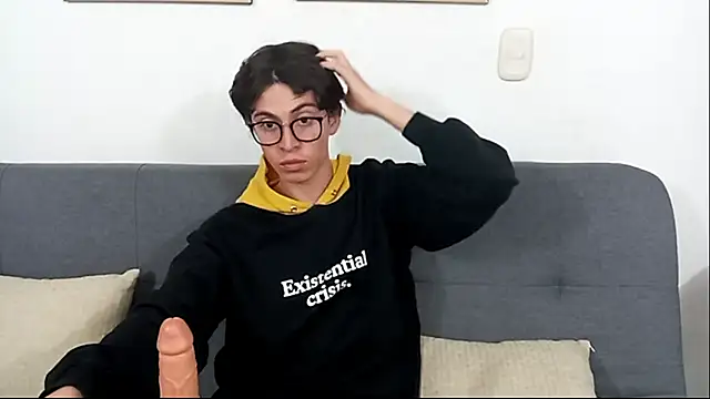 Snapshot of Norehg chatting on 11, 10, 2025 Norehg online show from 11, 10, 2025