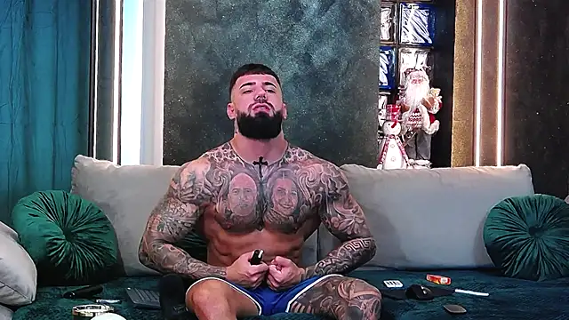 masterkingofmusclee online show from 2, 12, 2024