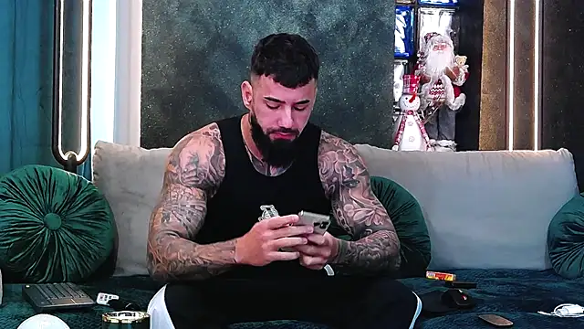 masterkingofmusclee online show from 4, 12, 2024