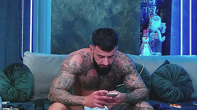 masterkingofmusclee online show from 5, 12, 2024