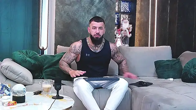 masterkingofmusclee online show from 3, 1, 2025