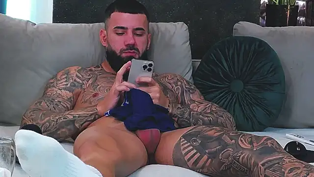 masterkingofmusclee online show from 16, 1, 2025