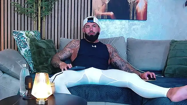 masterkingofmusclee online show from 12, 5, 2026