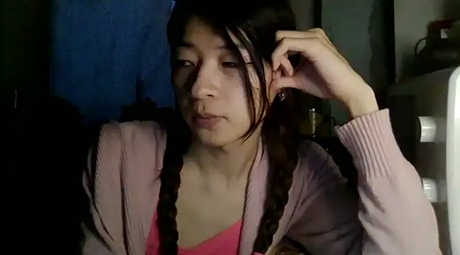 CarlyJoy online show from 30, 1, 2025