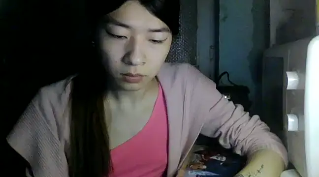 CarlyJoy online show from 11, 2, 2025