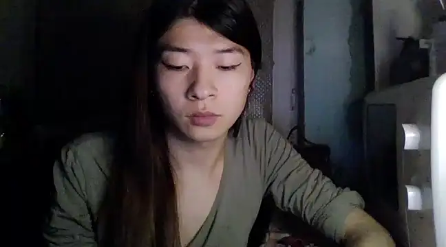 CarlyJoy online show from 25, 2, 2025