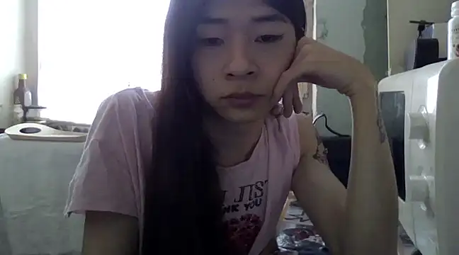 CarlyJoy online show from 15, 3, 2025