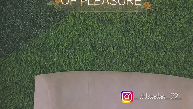 chloe d online show from 4, 10, 2025