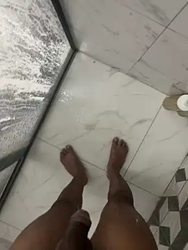 Snapshot of Tintola chatting on 4, 2, 2026 Tintola online show from 4, 2, 2026