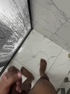 Snapshot of Tintola chatting on 9, 3, 2026 Tintola online show from 9, 3, 2026