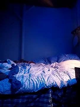 Snapshot of deepstroker42071 chatting on 16, 12, 2025 deepstroker42071 online show from 16, 12, 2025