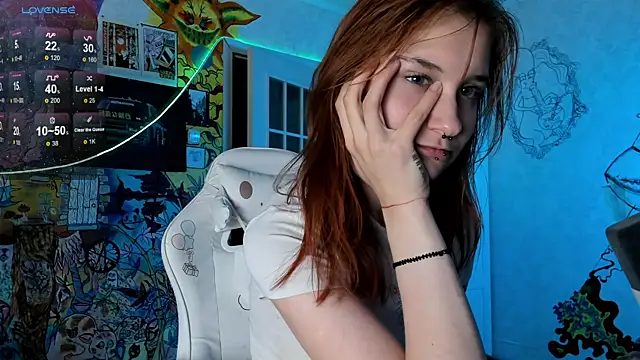 Sunny Mouse  online show from 12, 12, 2024