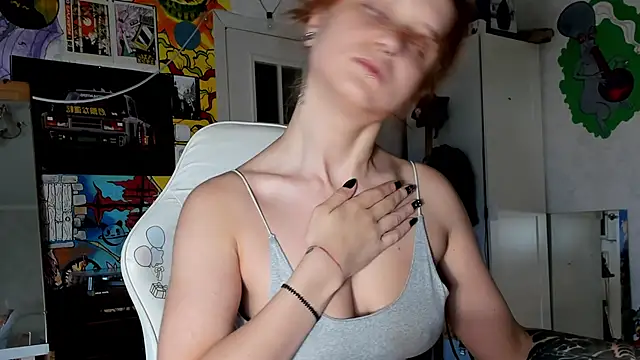 Sunny Mouse  online show from 13, 9, 2025