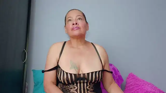 TifanyNasty online show from 8, 11, 2025