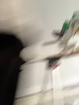 CuddlyFloat88 online show from 7, 1, 2026