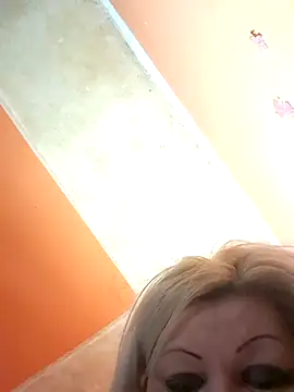 Snapshot of ducicsajsziii chatting on 13, 11, 2025 ducicsajsziii online show from 13, 11, 2025