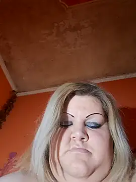 Snapshot of ducicsajsziii chatting on 15, 3, 2026 ducicsajsziii online show from 15, 3, 2026