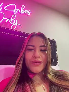 Snapshot of sexyyykloee chatting on 1, 3, 2026 sexyyykloee online show from 1, 3, 2026