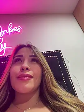 Snapshot of sexyyykloee chatting on 12, 3, 2026 sexyyykloee online show from 12, 3, 2026