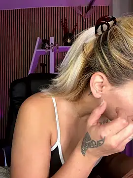 Snapshot of sofiah_ chatting on 10, 1, 2026 sofiah online show from 10, 1, 2026