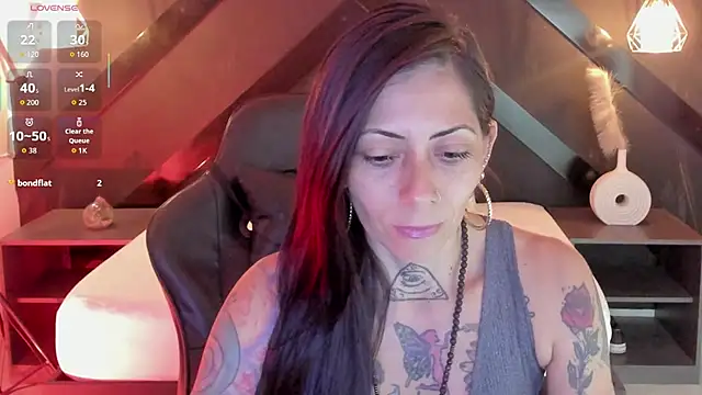 dark gotica online show from 6, 2, 2026