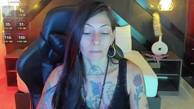dark gotica online show from 29, 4, 2026