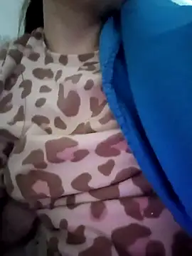 bruna safadinhaa online show from 12, 3, 2026