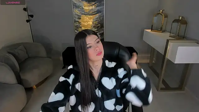 AlessiaCorleone  online show from 25, 2, 2025