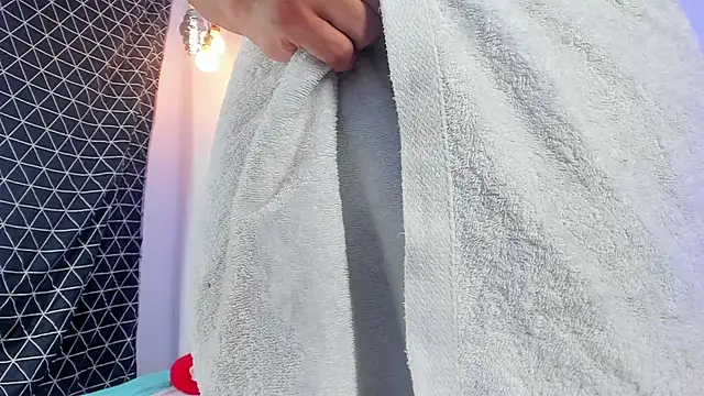 Snapshot of Juan_Castano chatting on 20, 3, 2025 Juan Castano online show from 20, 3, 2025