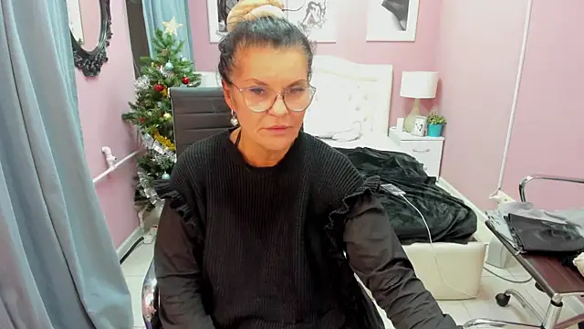 AerysMitch online show from 8, 1, 2025