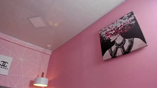 dolly zoe online show from 25, 9, 2025