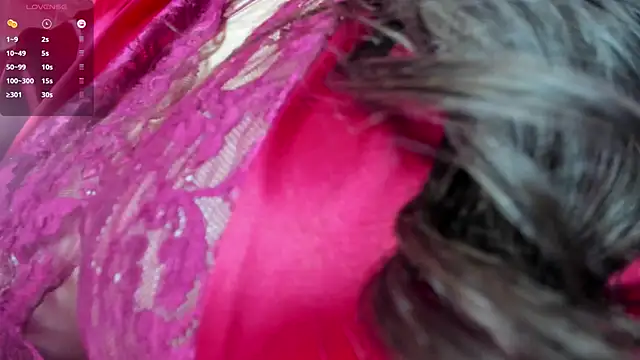 dolly zoe online show from 13, 11, 2025