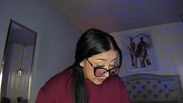 ayshel   online show from 6, 8, 2026