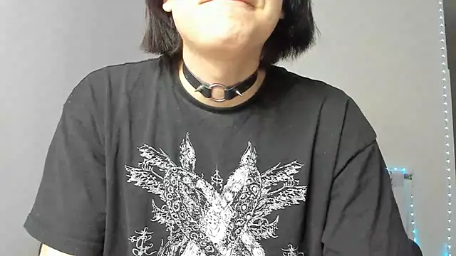 dollmore online show from 3, 2, 2025