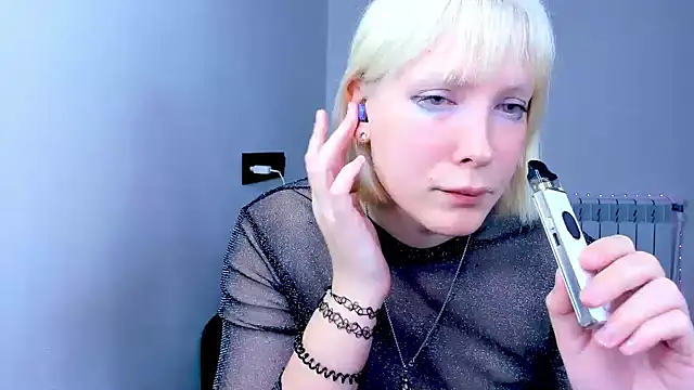 dollmore online show from 5, 11, 2025