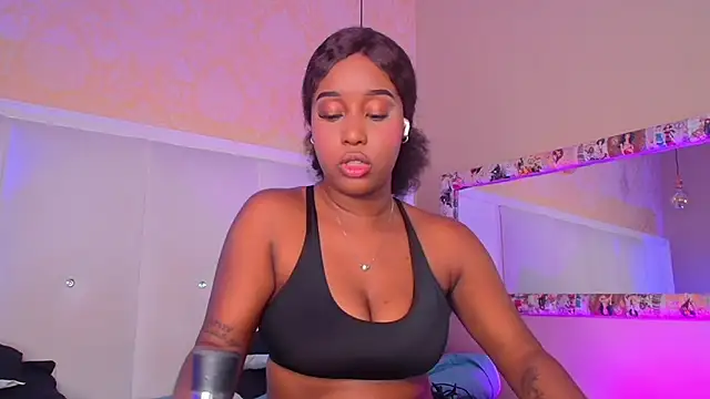 MichaelaCox online show from 3, 11, 2025