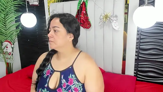 lucia vonne  online show from 14, 12, 2024