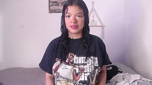 yungelitamor  online show from 5, 3, 2025