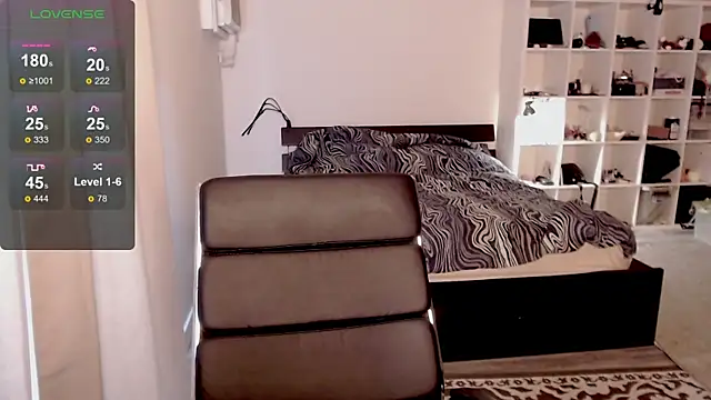 Snapshot of olivia_jeas chatting on 17, 3, 2025 olivia jeas online show from 17, 3, 2025